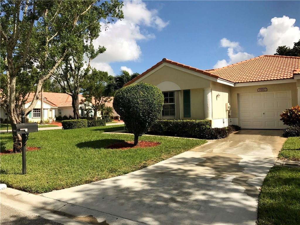 Floral Lakes - Residential