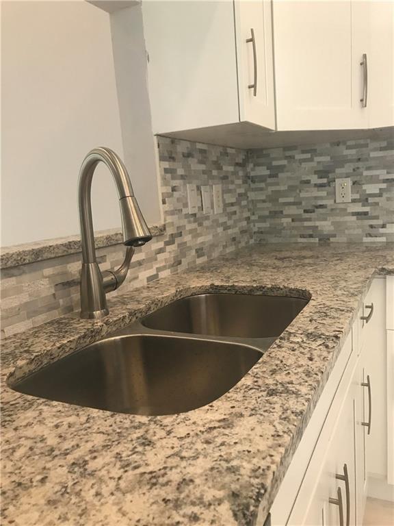 Floral Lakes - Residential