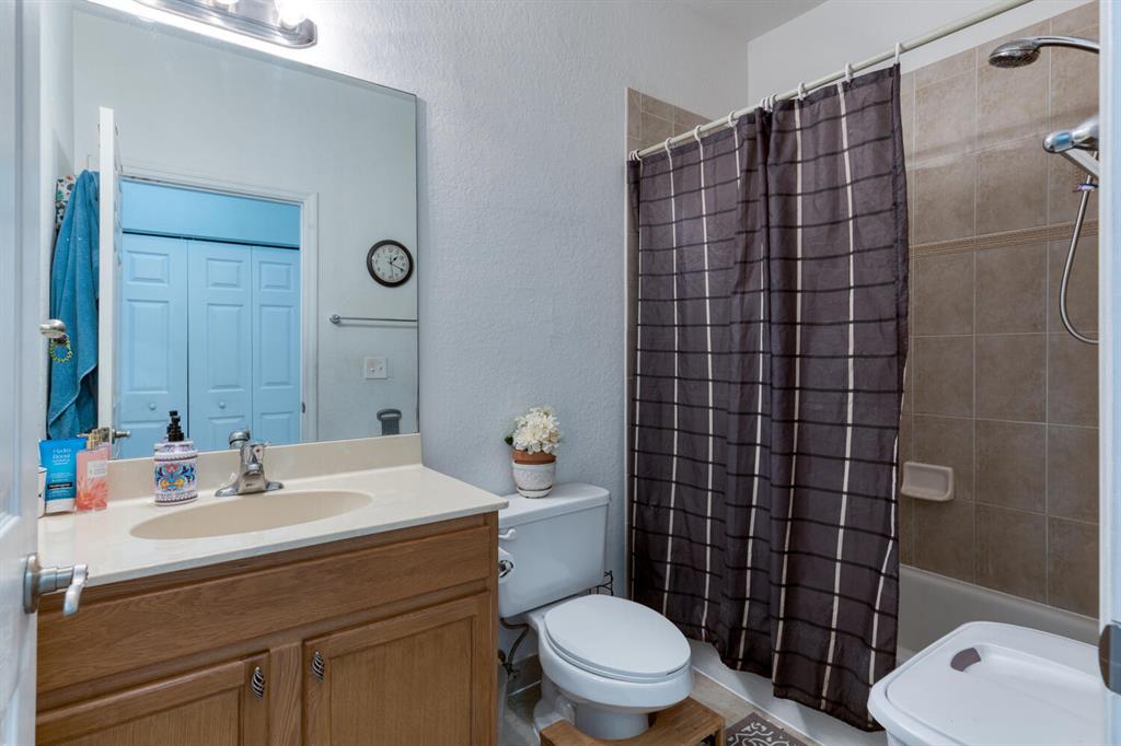 PIPERS CAY CONDO - Residential