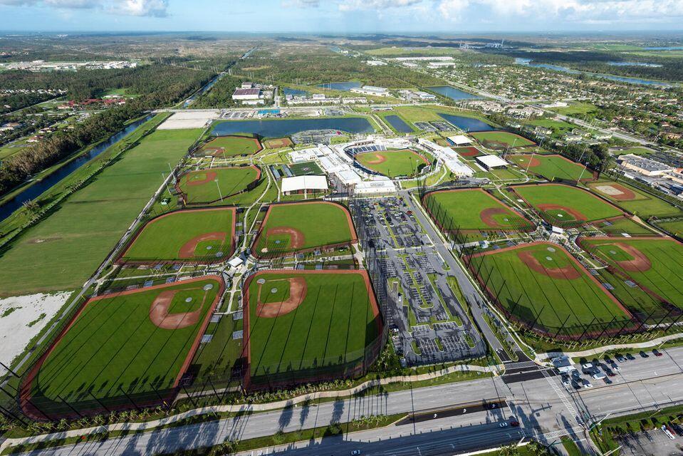 PIPERS CAY CONDO - Residential