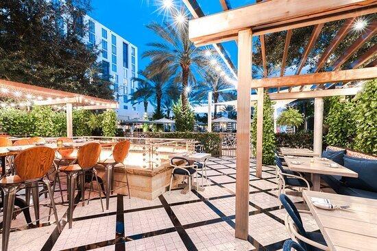 PIPERS CAY CONDO - Residential