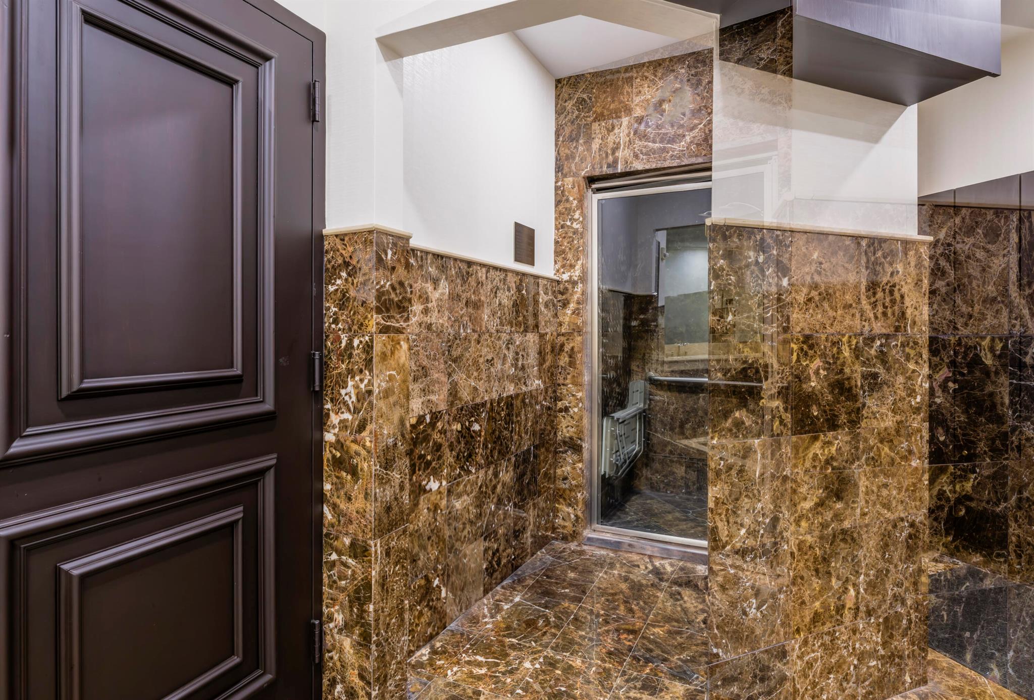 OCEAN GRANDE BEACH & MARI - Residential