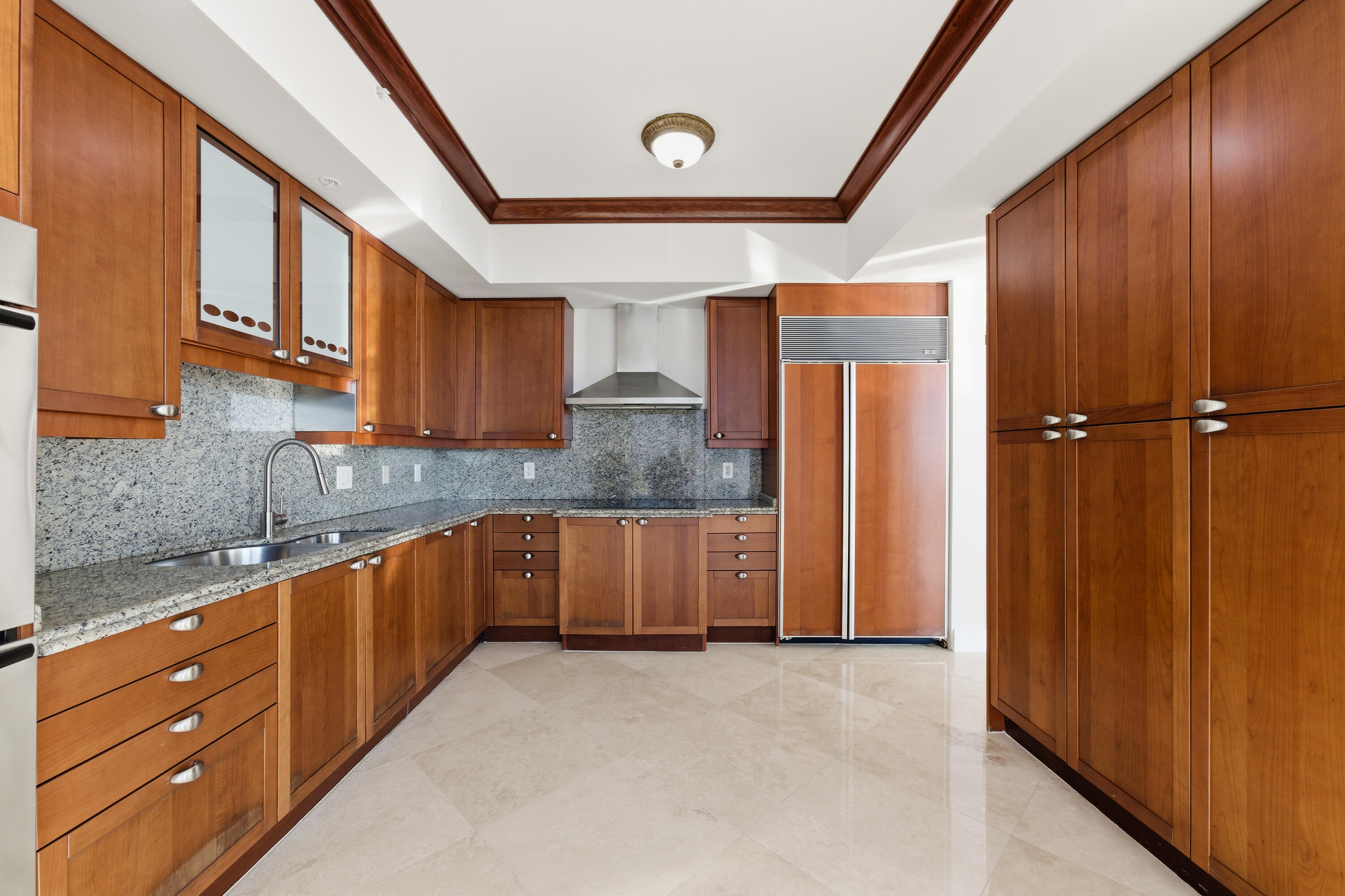 OCEAN GRANDE BEACH & MARINA - Residential