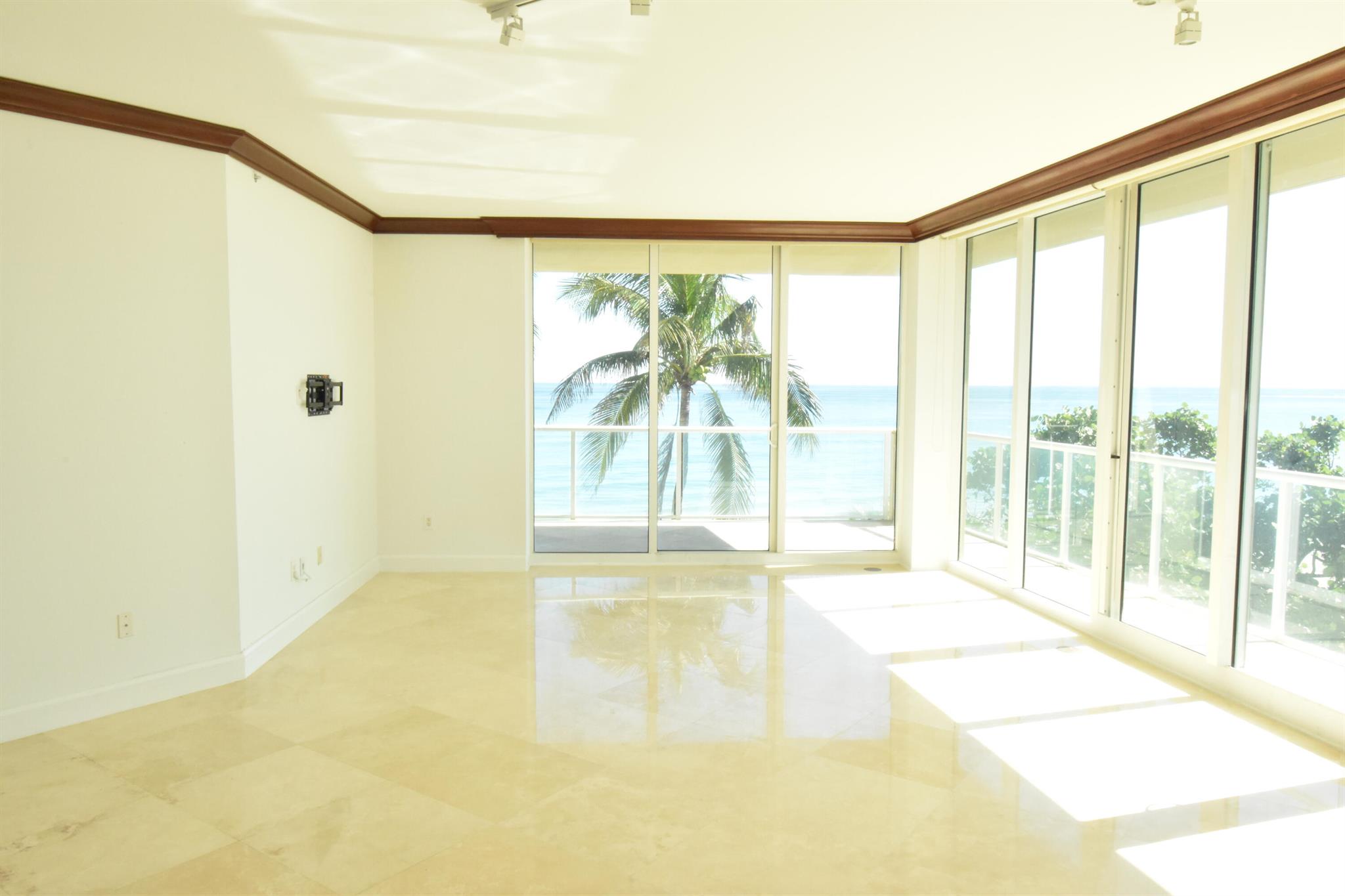 OCEAN GRANDE BEACH & MARI - Residential