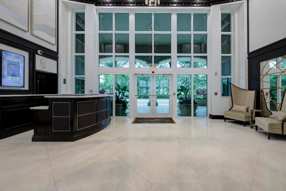 OCEAN GRANDE BEACH & MARINA - Residential