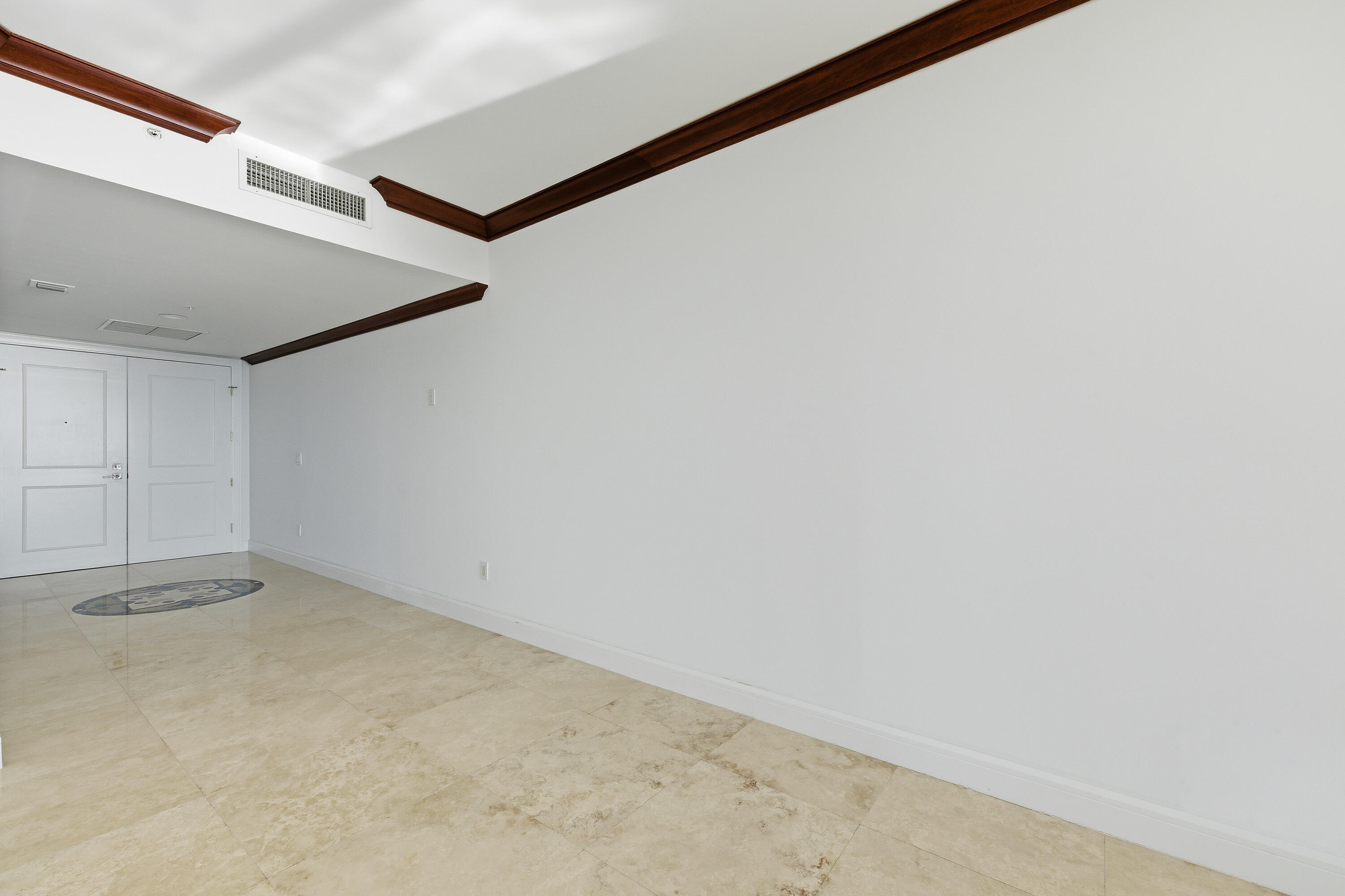 OCEAN GRANDE BEACH & MARINA - Residential