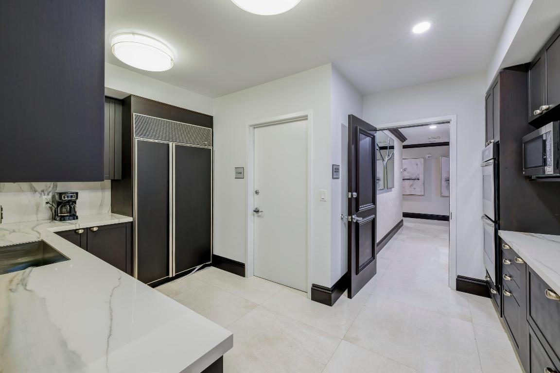 OCEAN GRANDE BEACH & MARINA - Residential