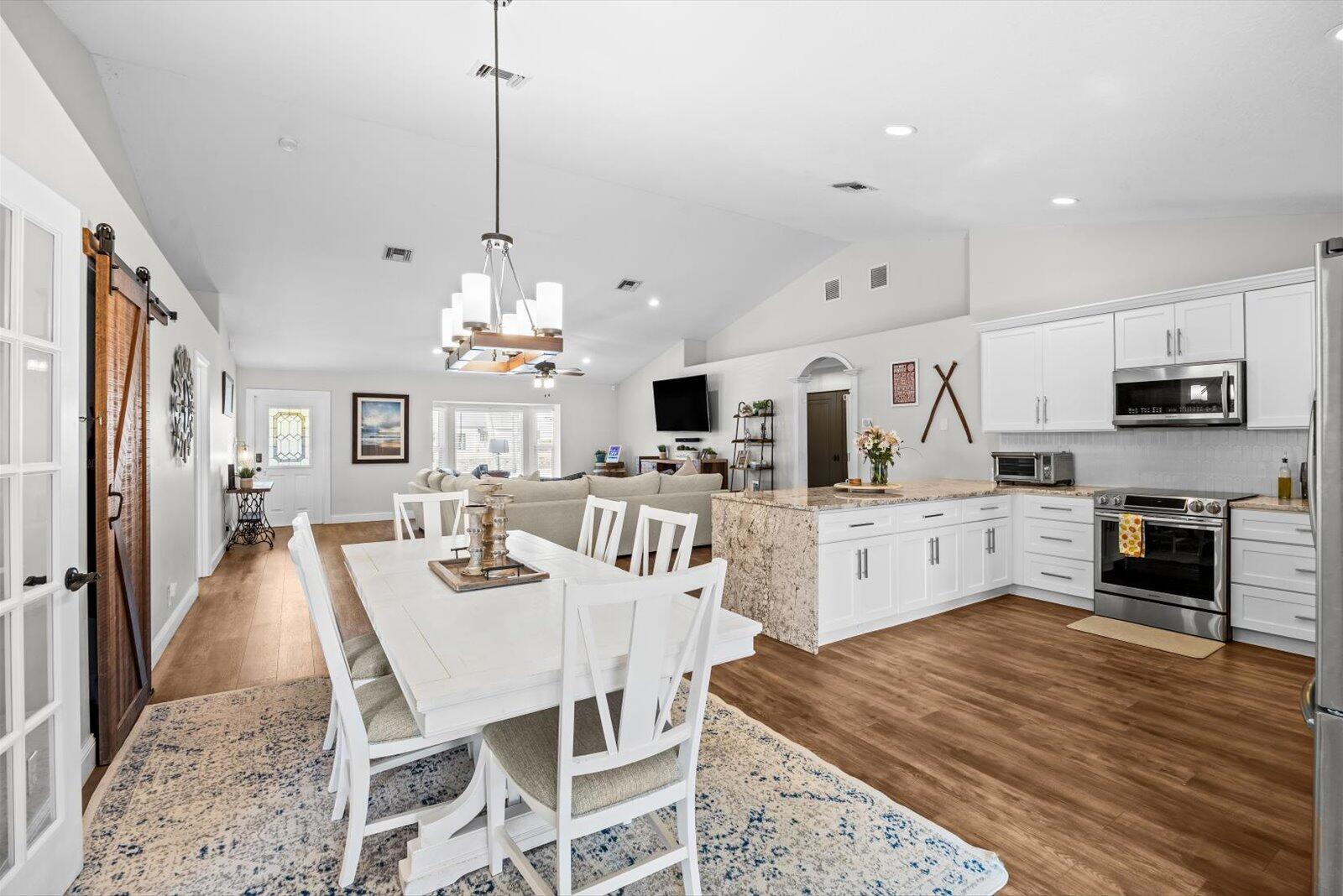 THE ACREAGE - Residential