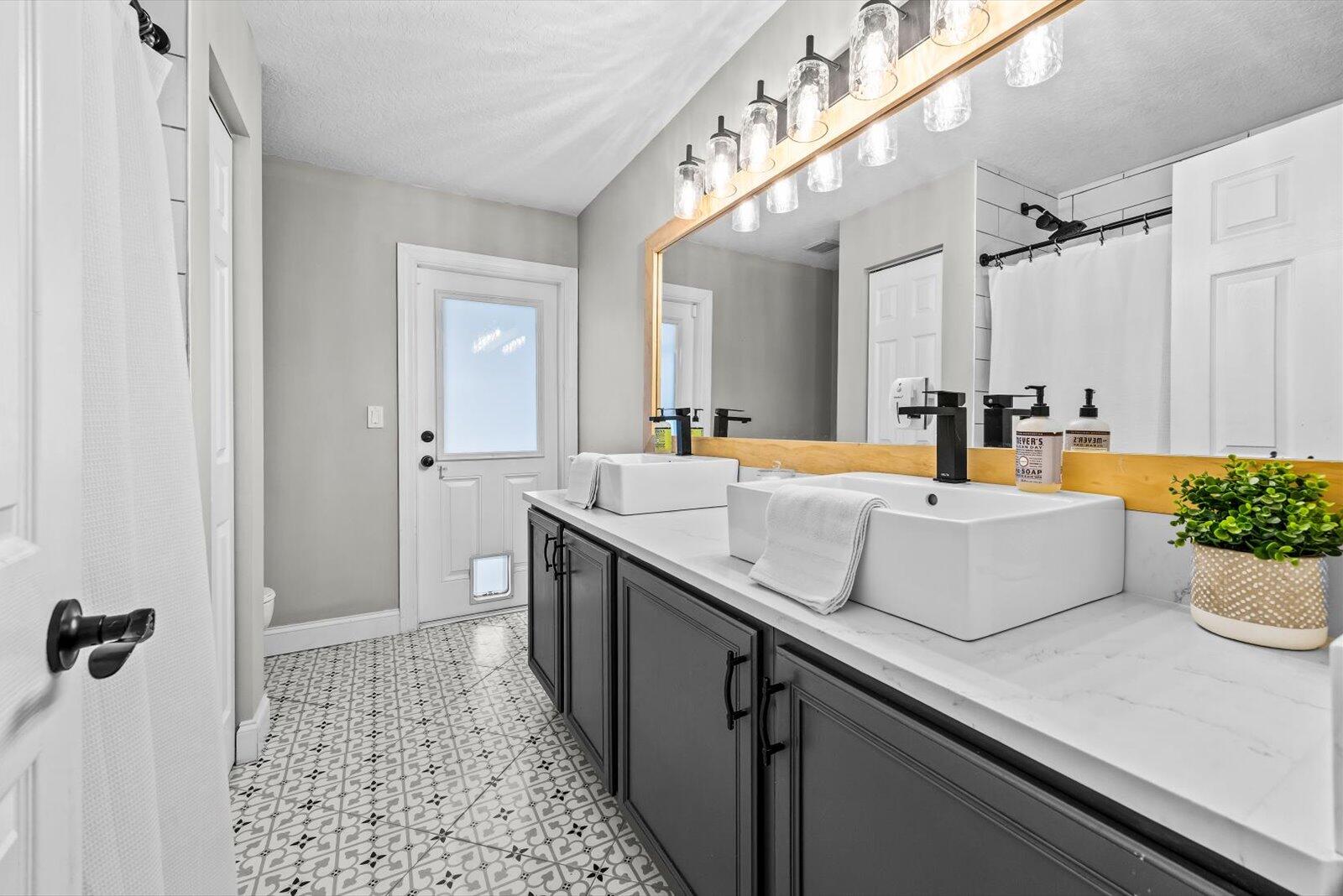 THE ACREAGE - Residential