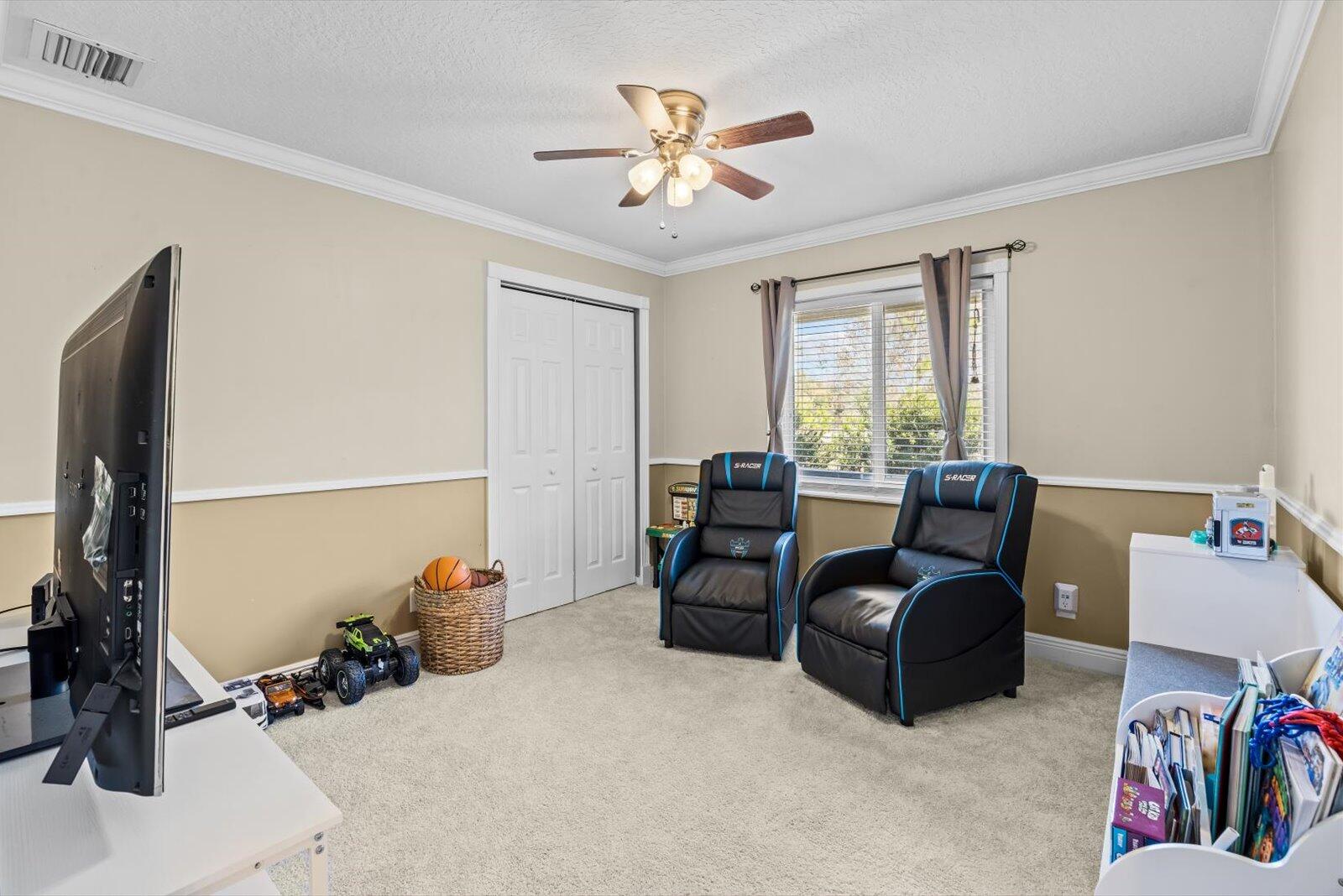 THE ACREAGE - Residential