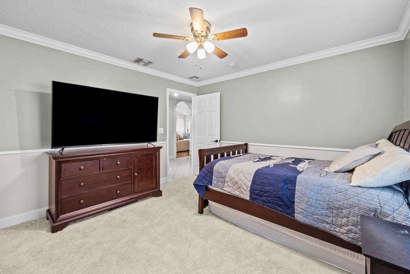 THE ACREAGE - Residential