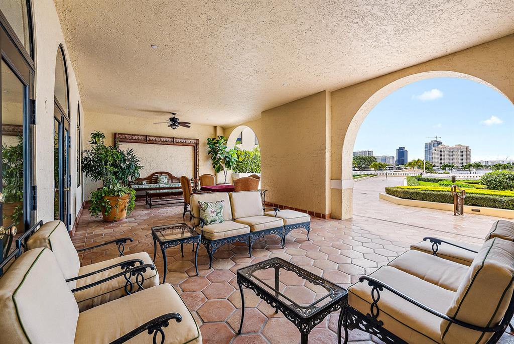 PALM BEACH BILTMORE COND - Residential