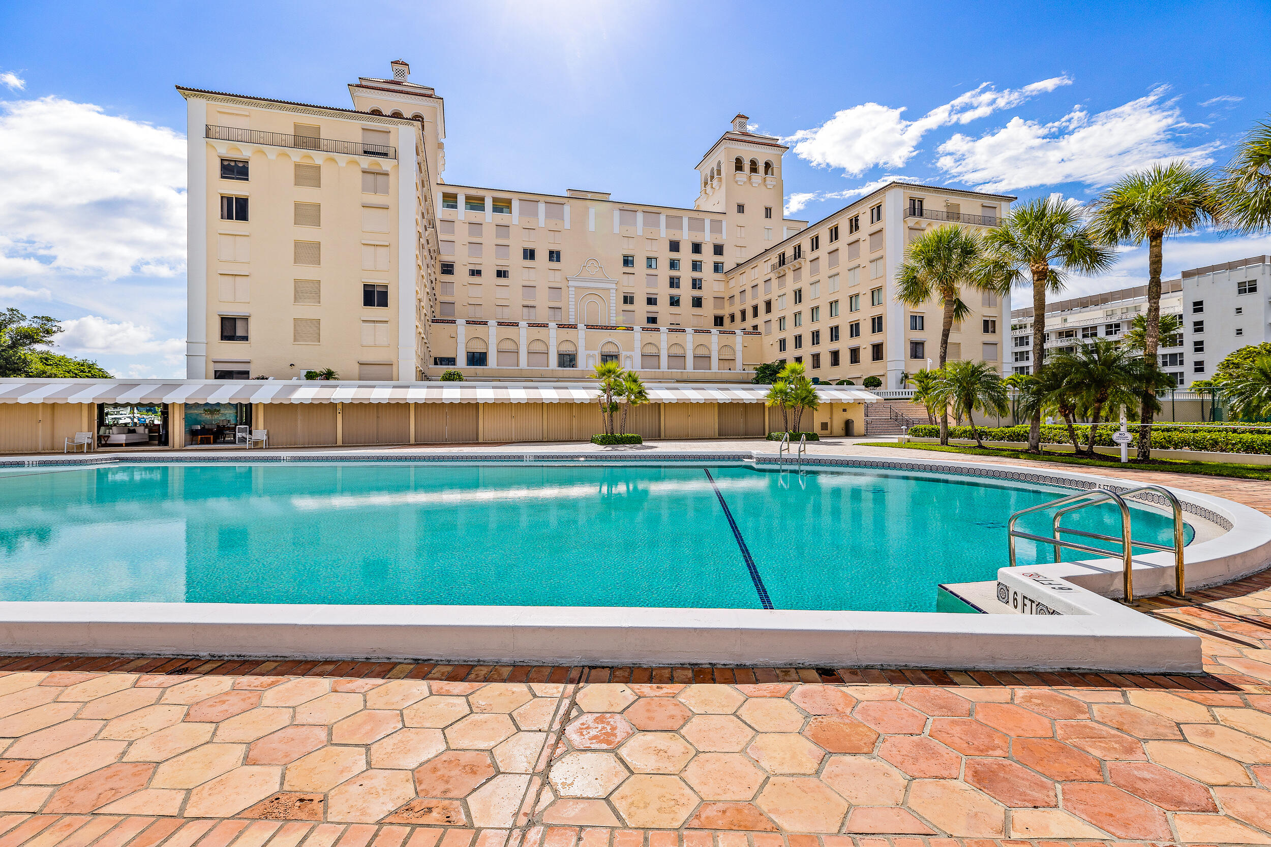 PALM BEACH BILTMORE COND DECL FILED 7-9-80 - Residential