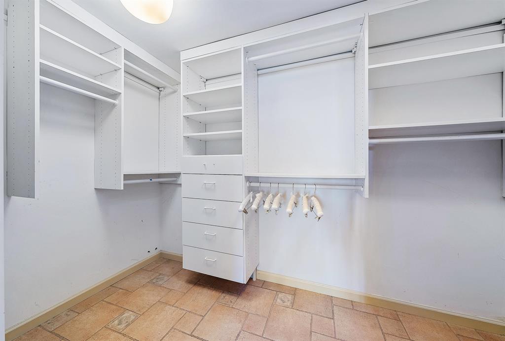 PALM BEACH BILTMORE COND - Residential