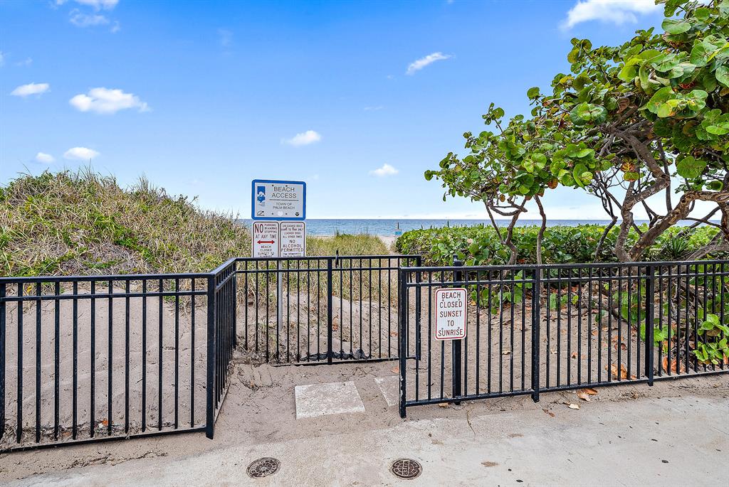 PALM BEACH BILTMORE COND - Residential