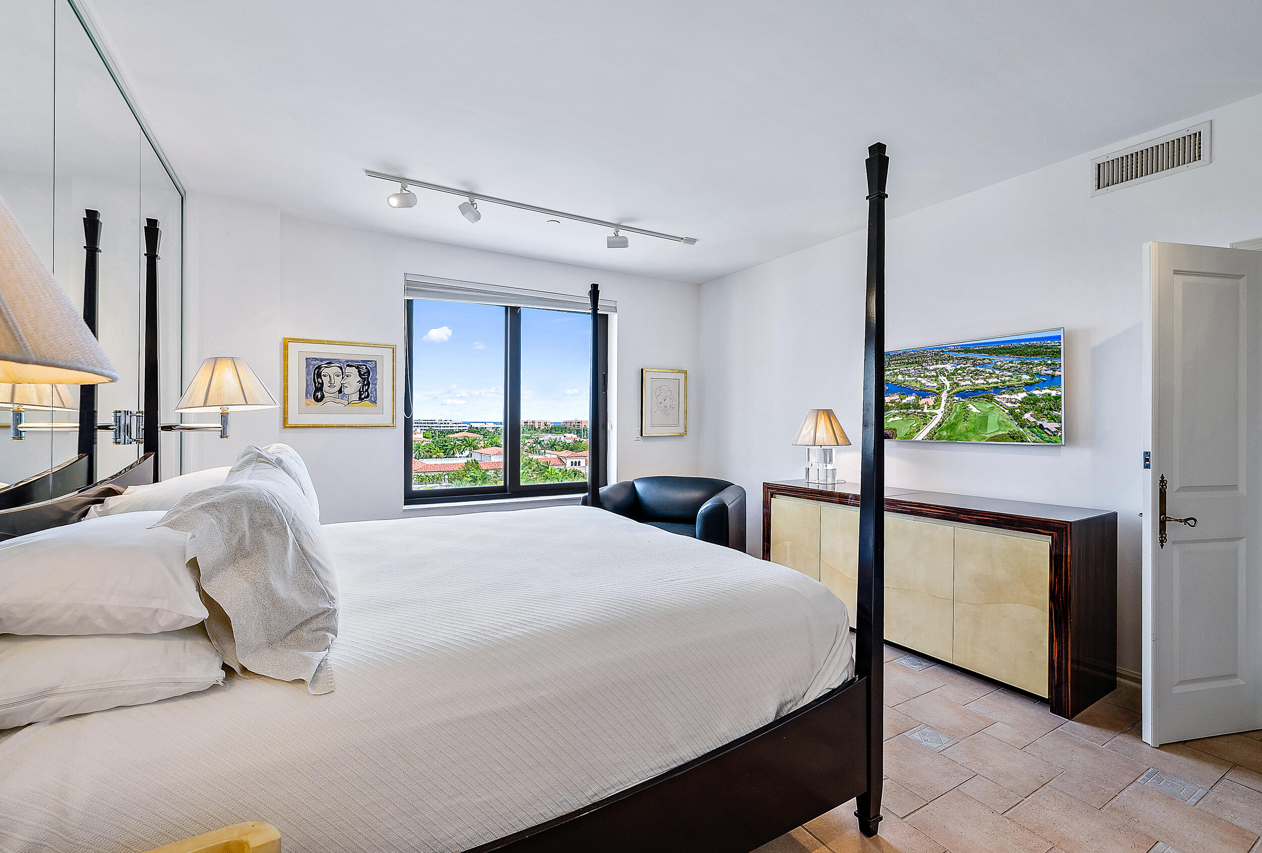 PALM BEACH BILTMORE COND DECL FILED 7-9-80 - Residential