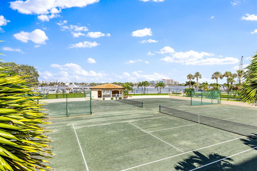 PALM BEACH BILTMORE COND - Residential