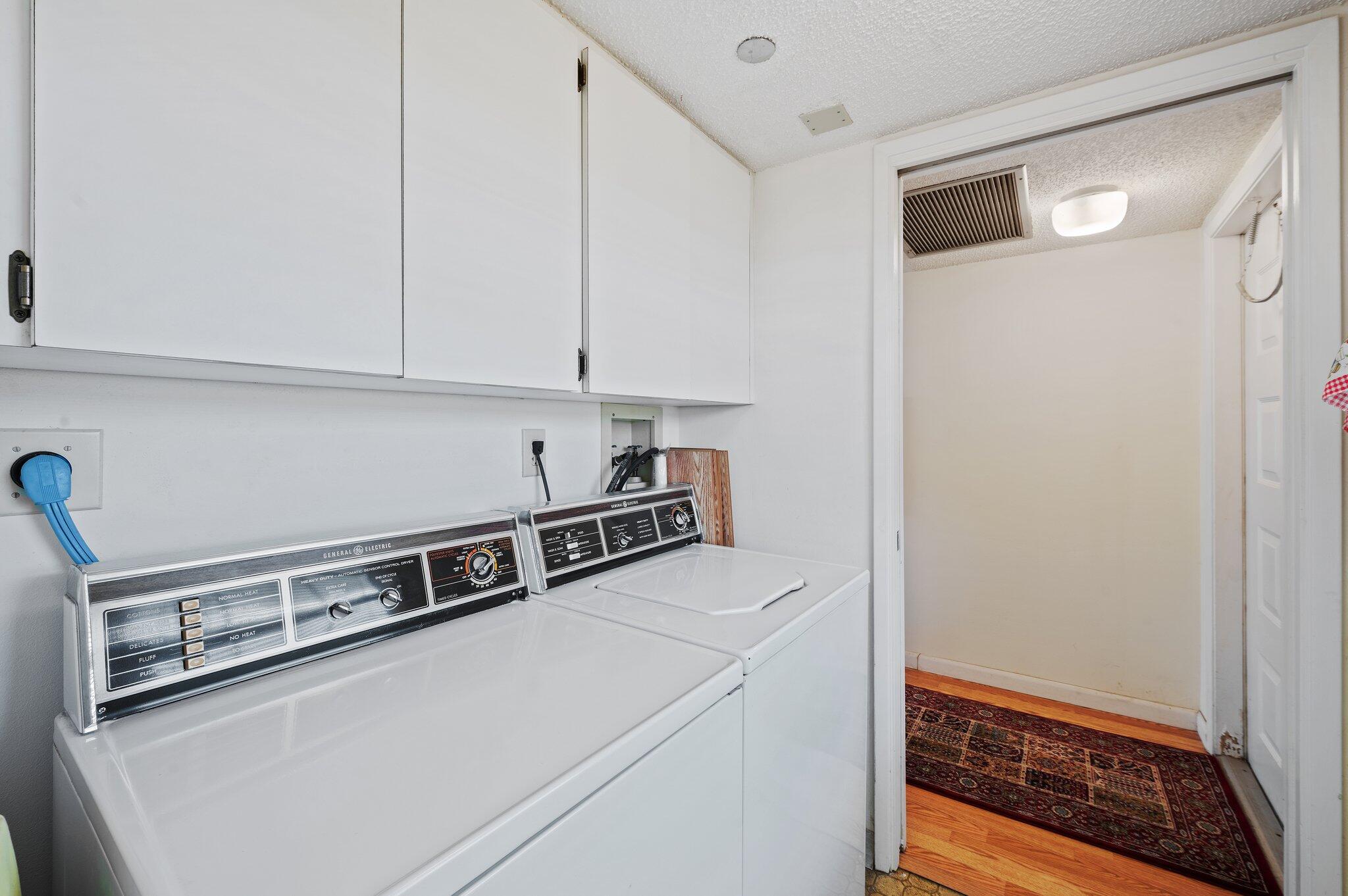 NO 113 PALM-AIRE COUNTRY CLUB - Residential Lease