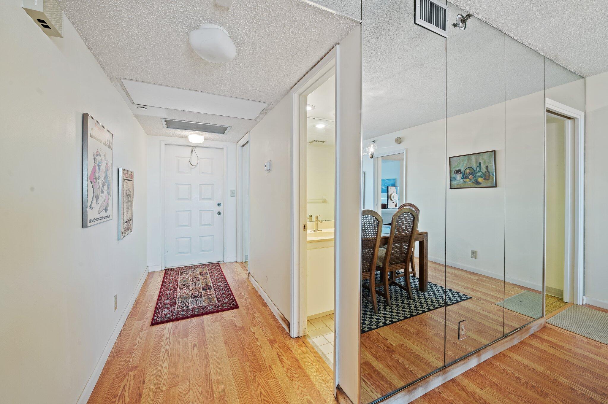 NO 113 PALM-AIRE COUNTRY CLUB - Residential Lease