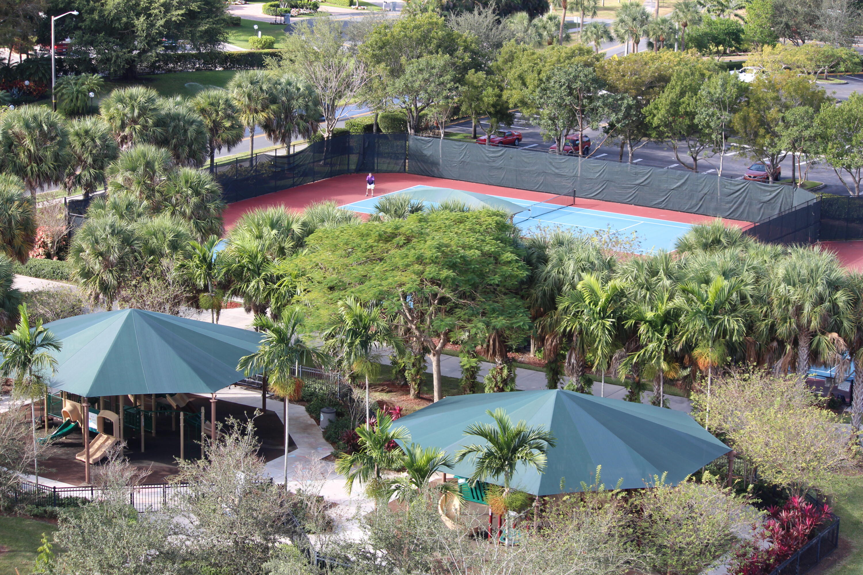 NO 113 PALM-AIRE COUNTRY CLUB - Residential Lease