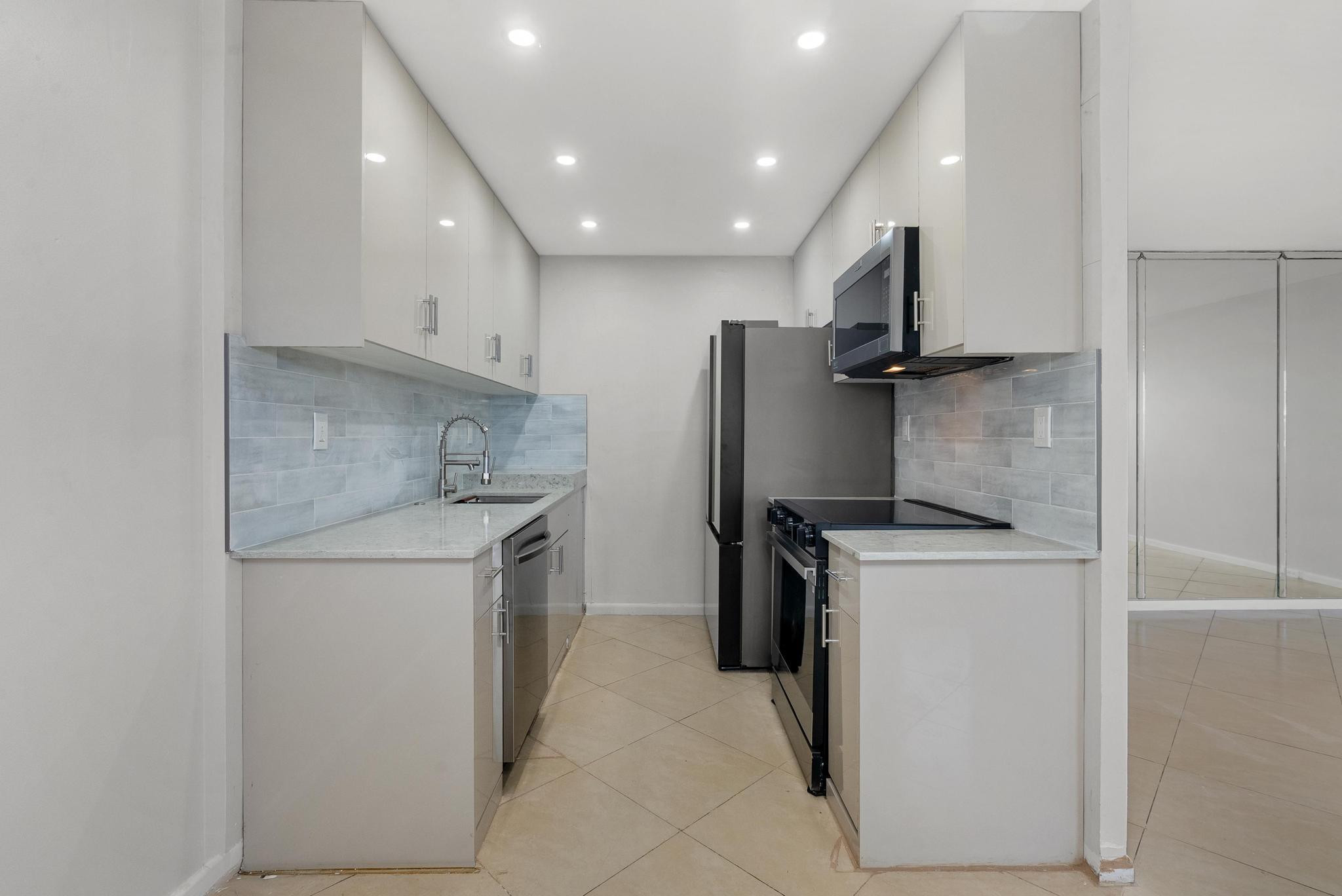 Cornwall B - Residential Lease