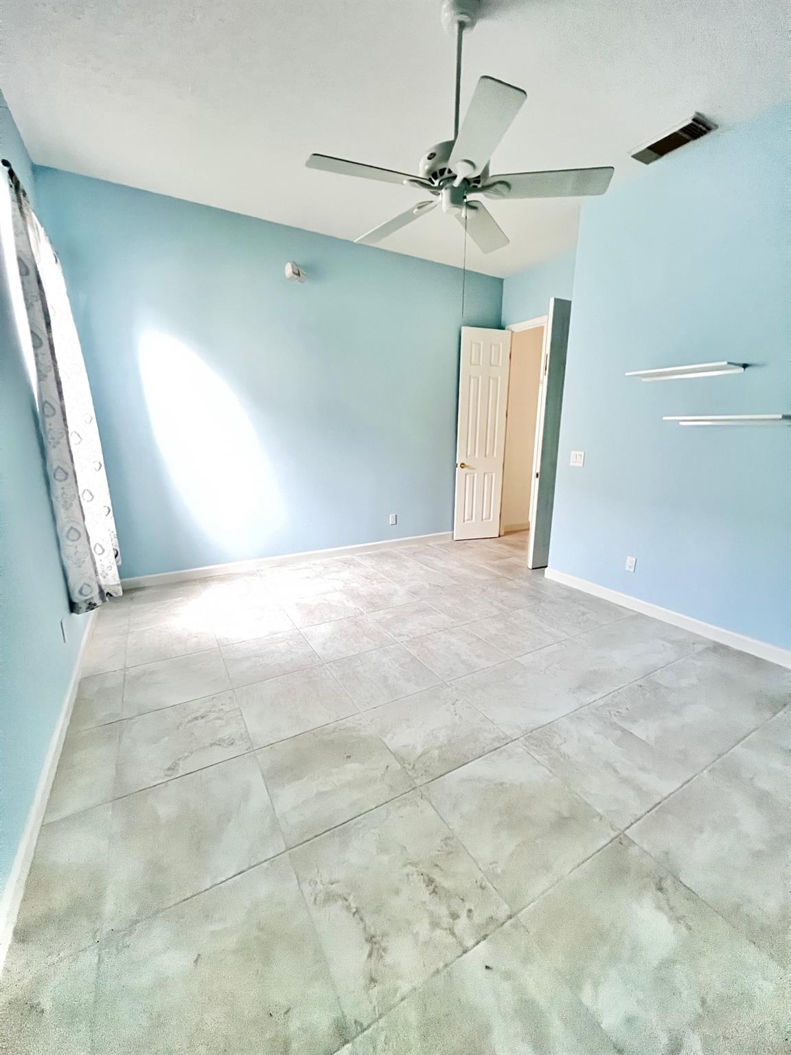 LAKE CHARLES - Residential Lease