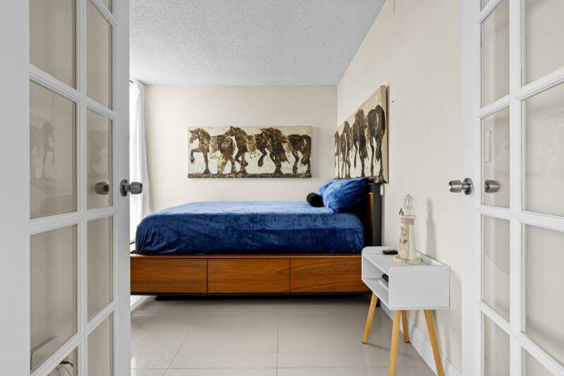 AVENTURA ELDORADO CONDO - Residential