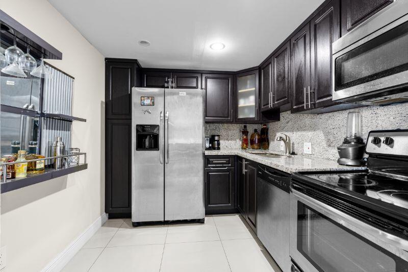 AVENTURA ELDORADO CONDO - Residential