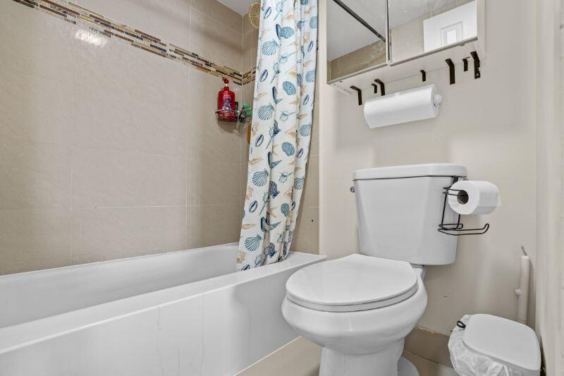 AVENTURA ELDORADO CONDO - Residential