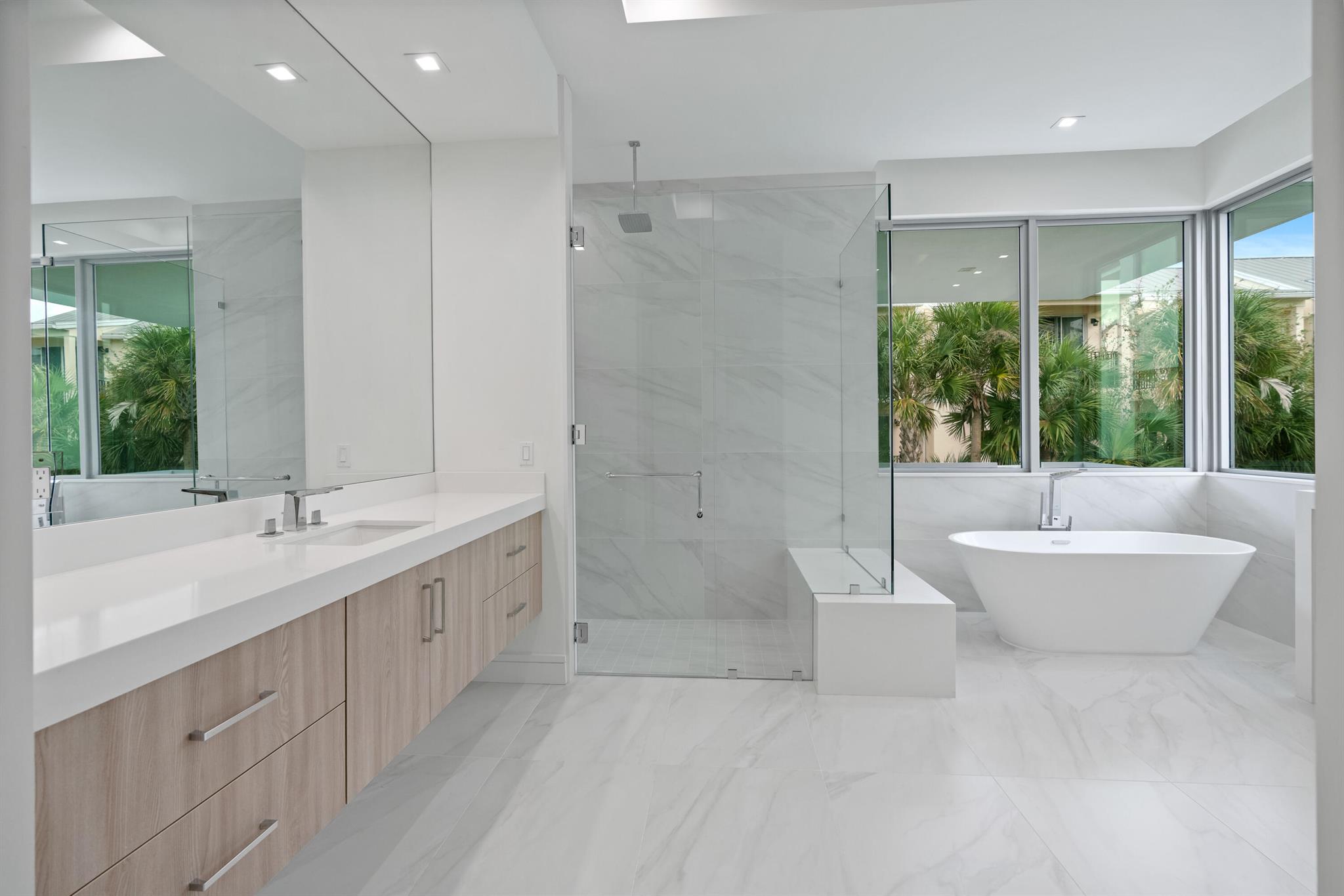 OCEAN ONE - Residential