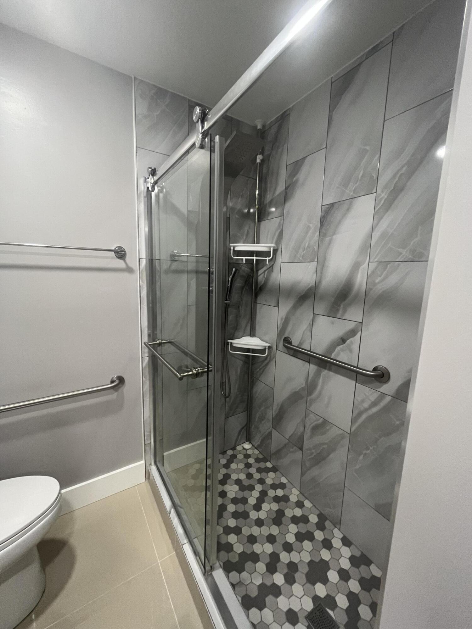 PALM BEACH LEISUREVILLE SEC 7 - Residential