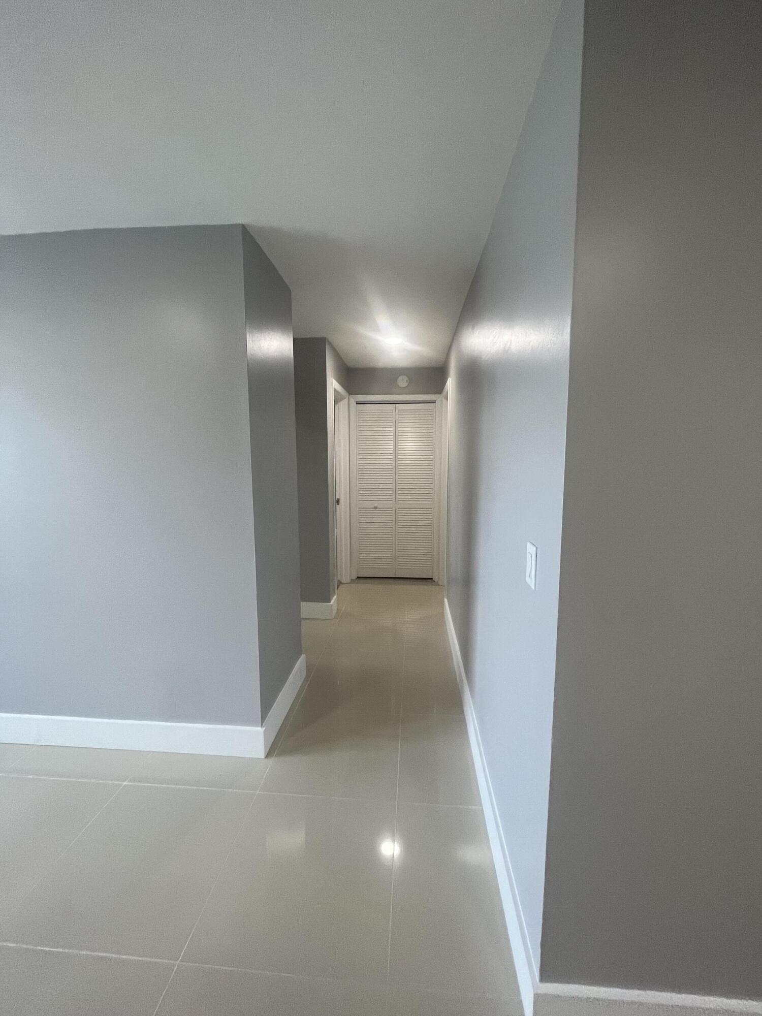 PALM BEACH LEISUREVILLE SEC 7 - Residential