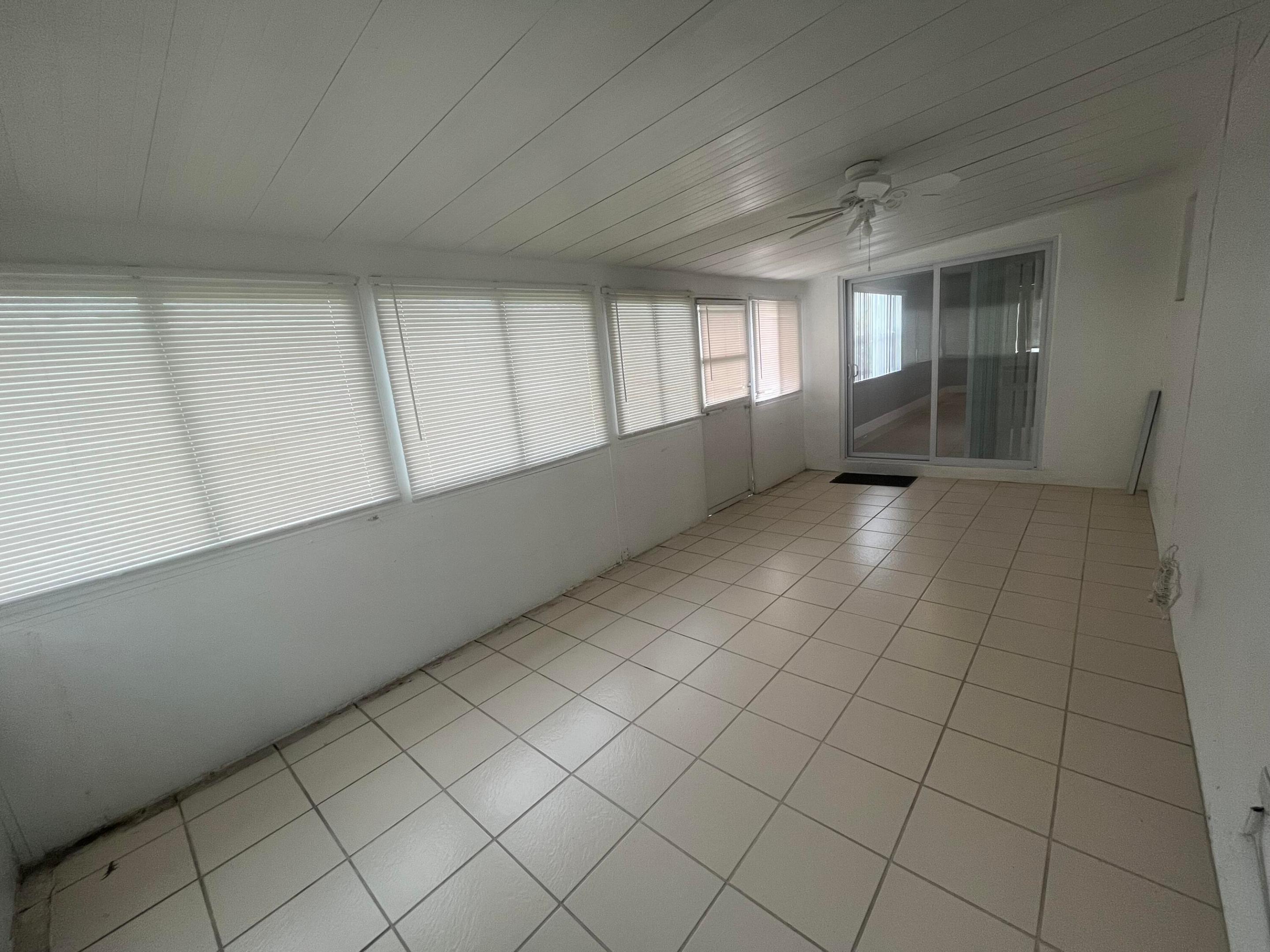 PALM BEACH LEISUREVILLE SEC 7 - Residential