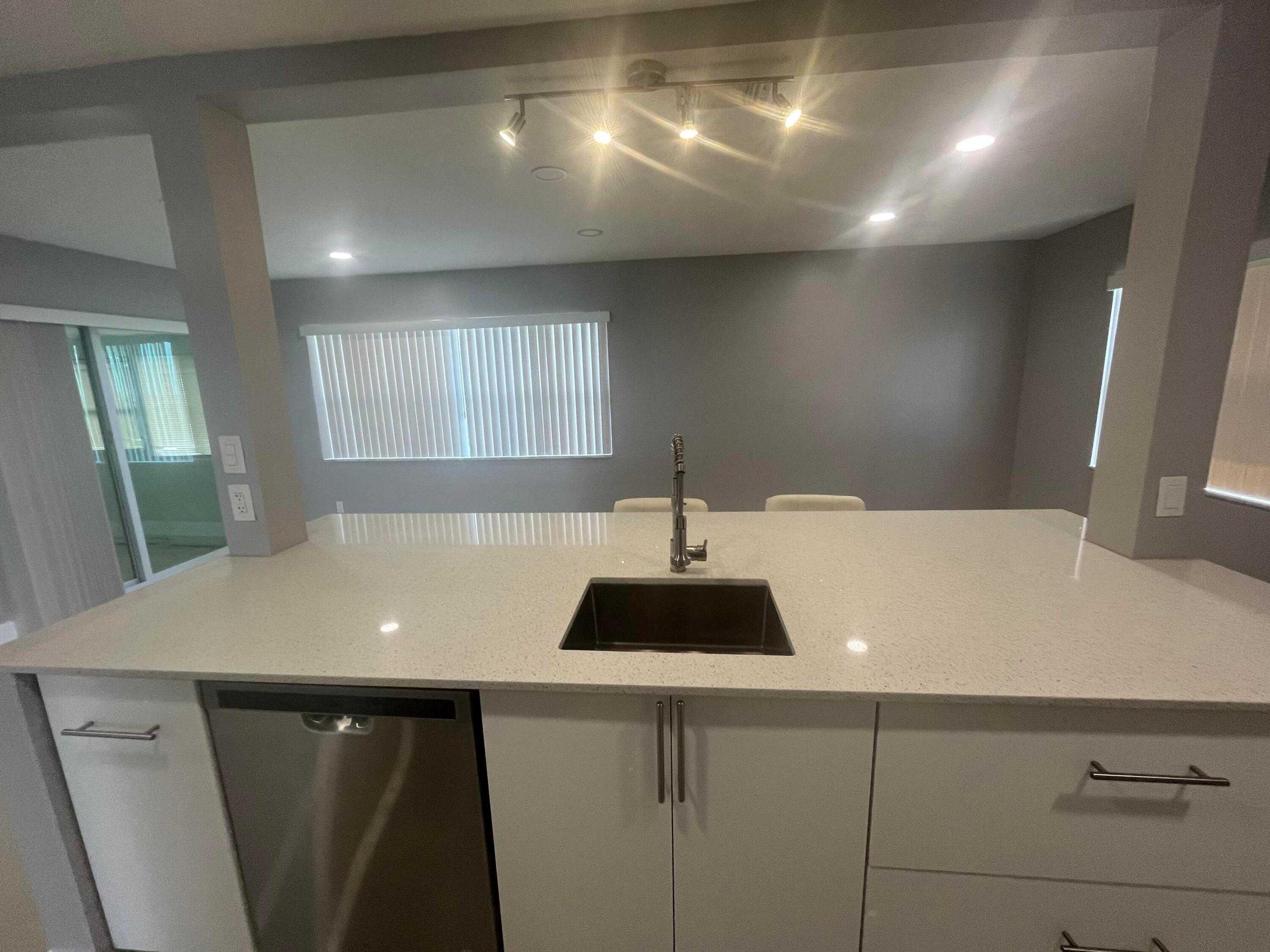 PALM BEACH LEISUREVILLE SEC 7 - Residential