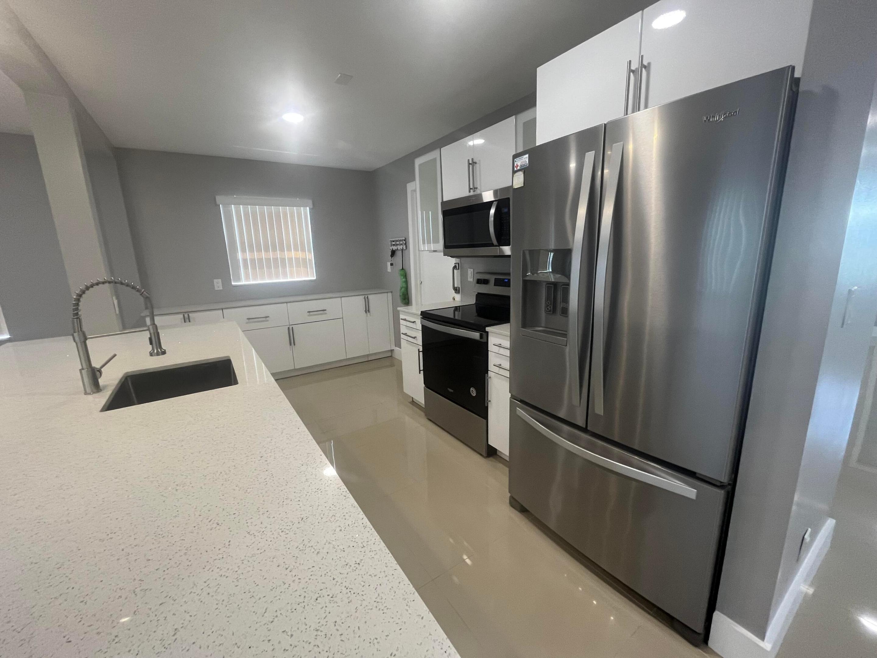 PALM BEACH LEISUREVILLE SEC 7 - Residential