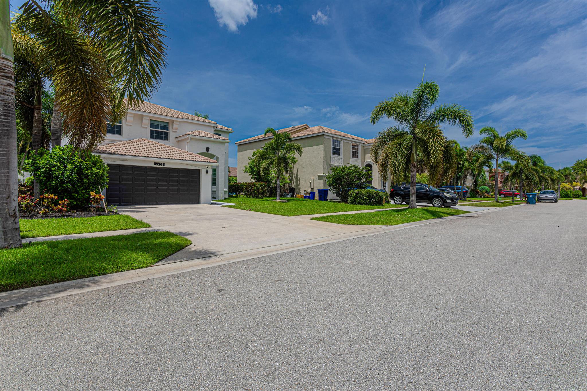 2738 Misty Oaks Circle Royal Circle