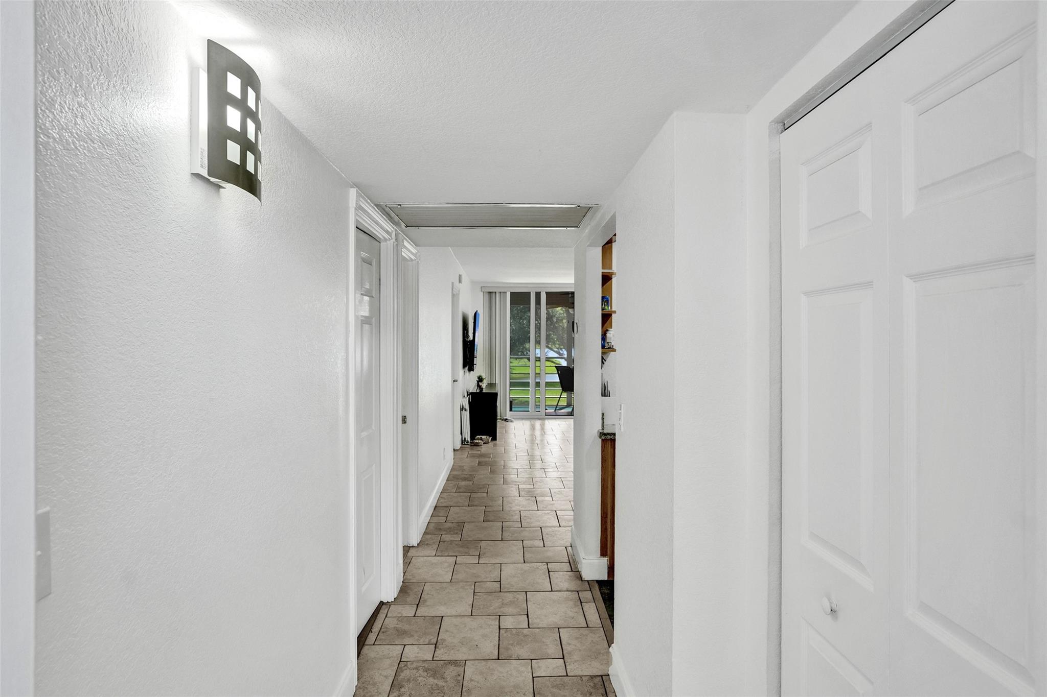 9480 Poinciana Pl 207