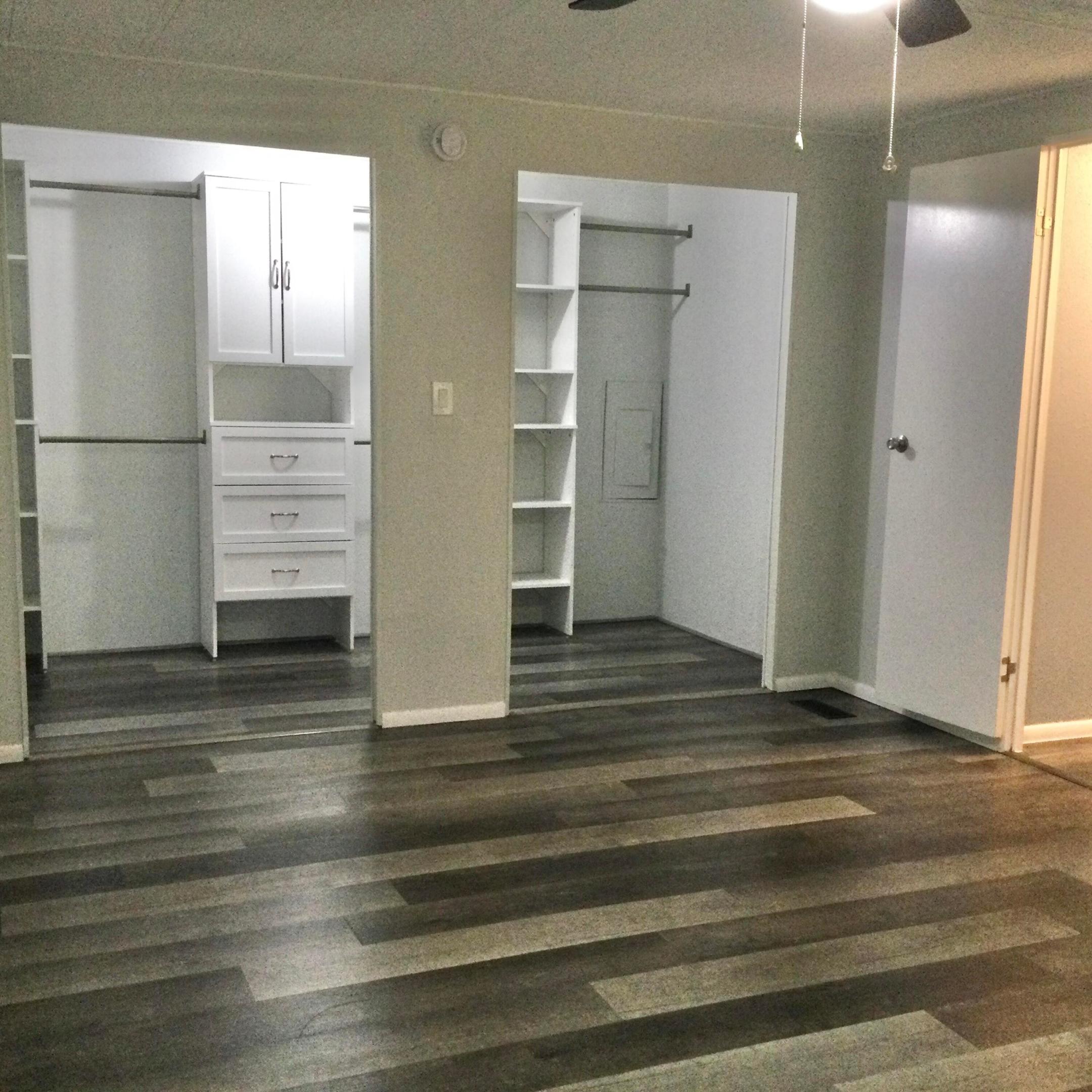 Spanish Lakes Riverfront - Residential