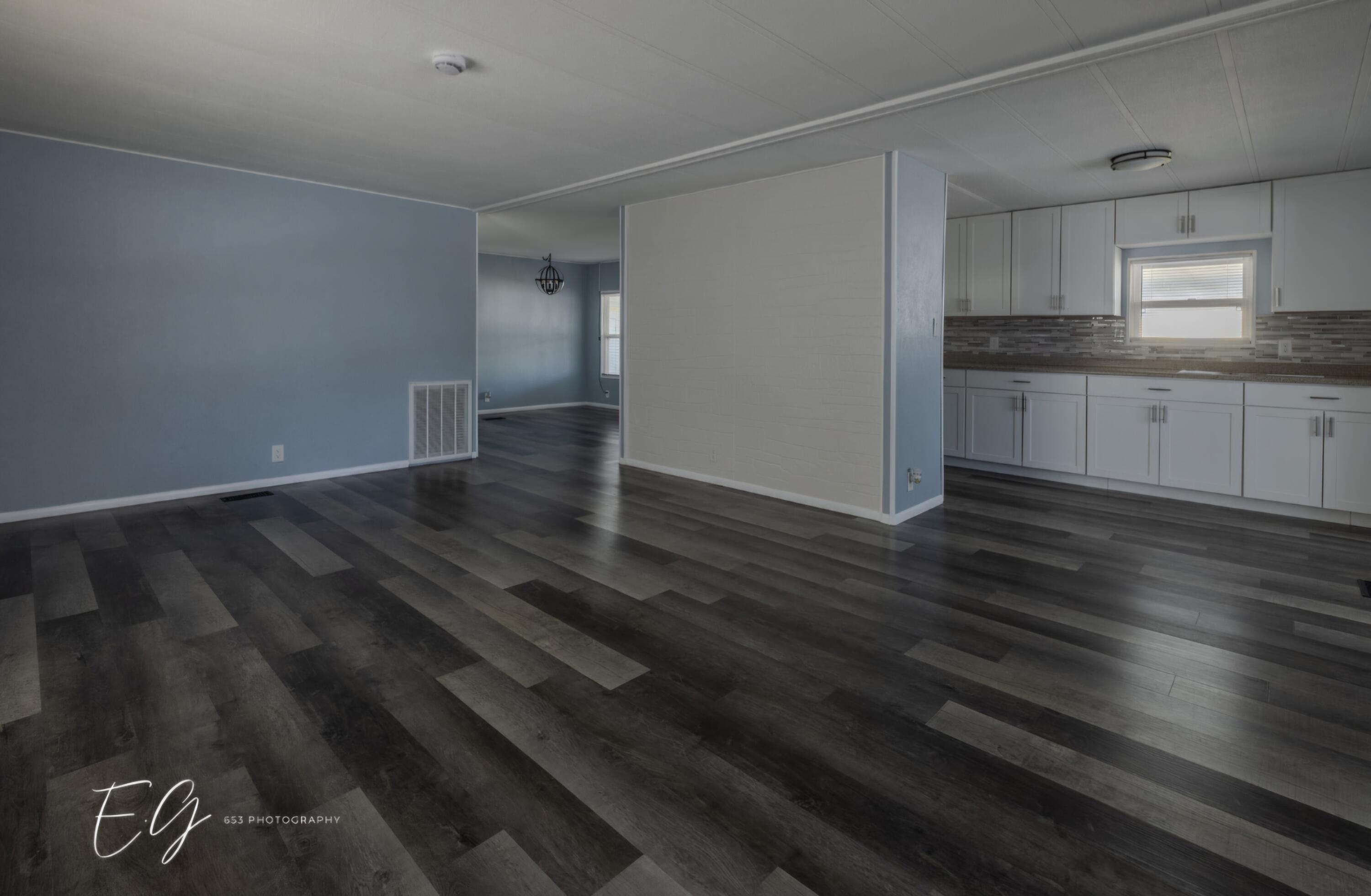 Spanish Lakes Riverfront - Residential