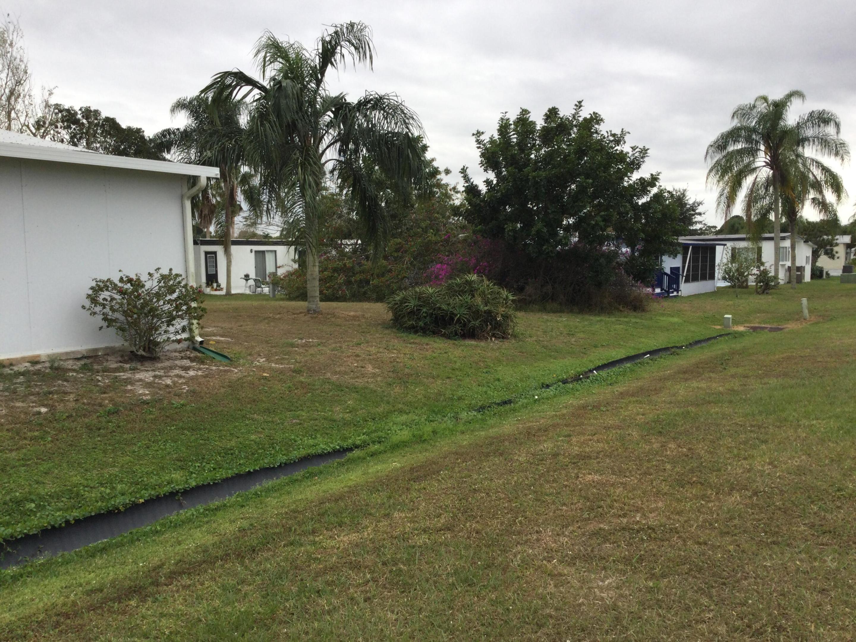 Spanish Lakes Riverfront - Residential