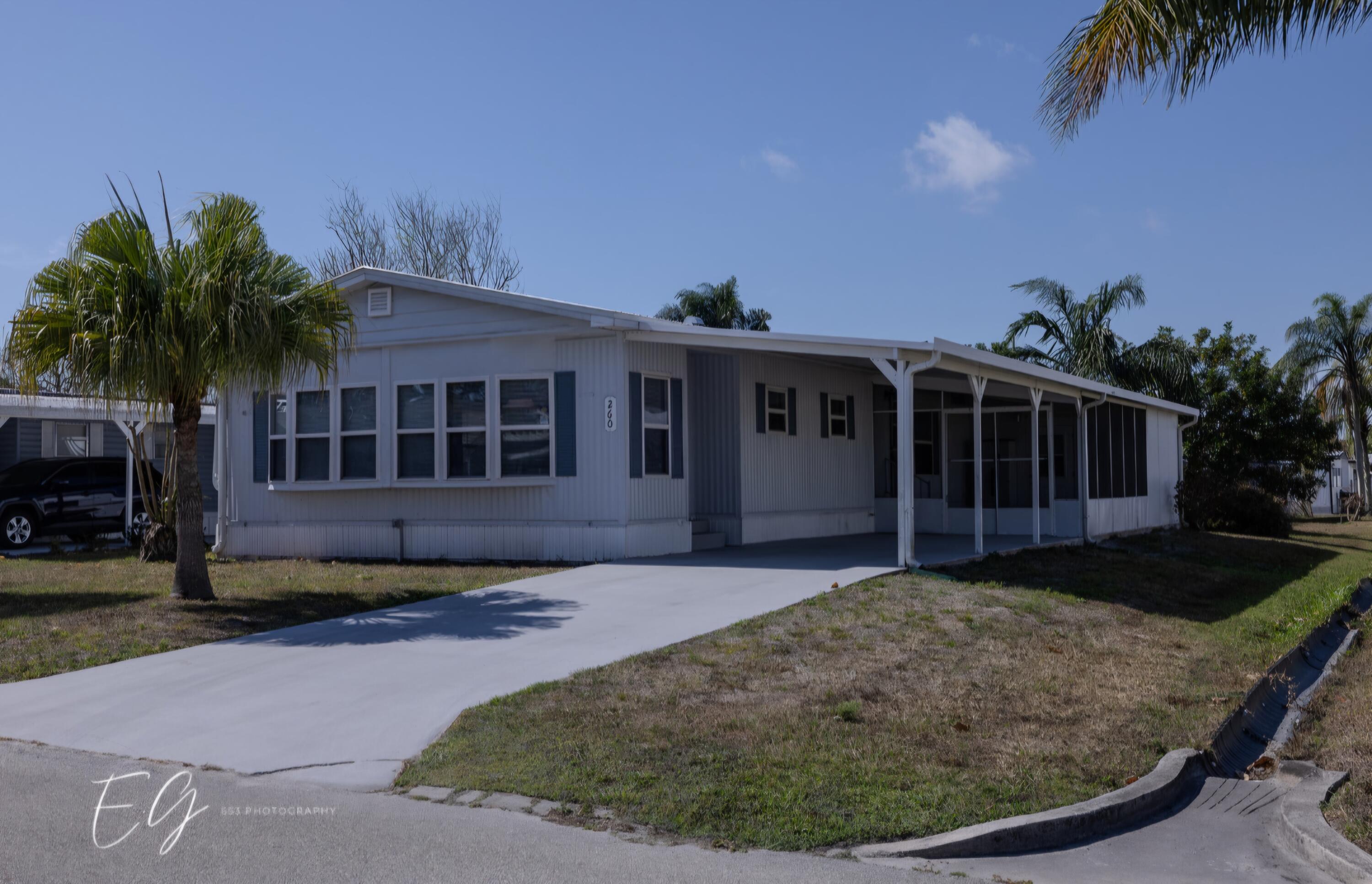 Spanish Lakes Riverfront - Residential