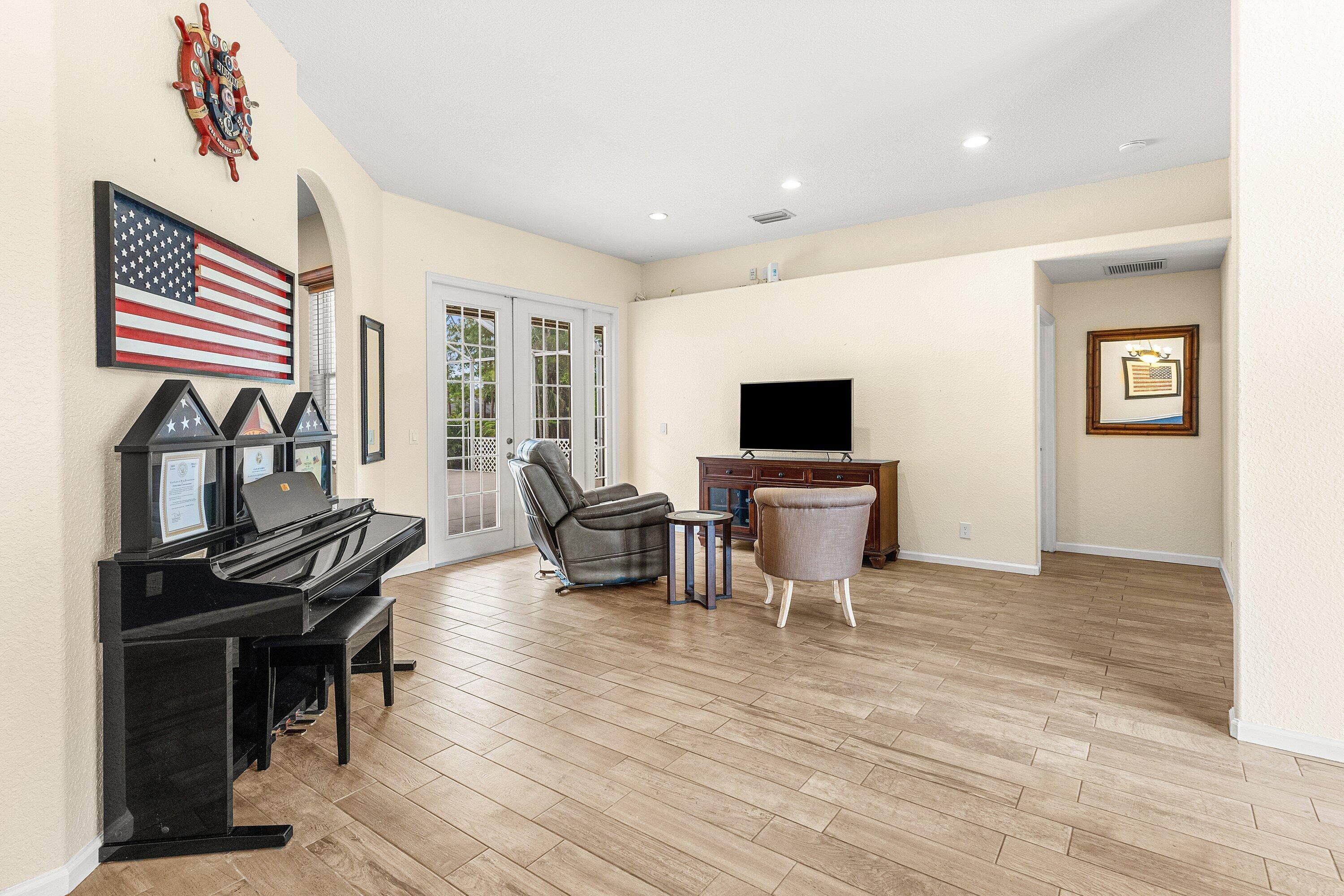 The Acreage - Residential