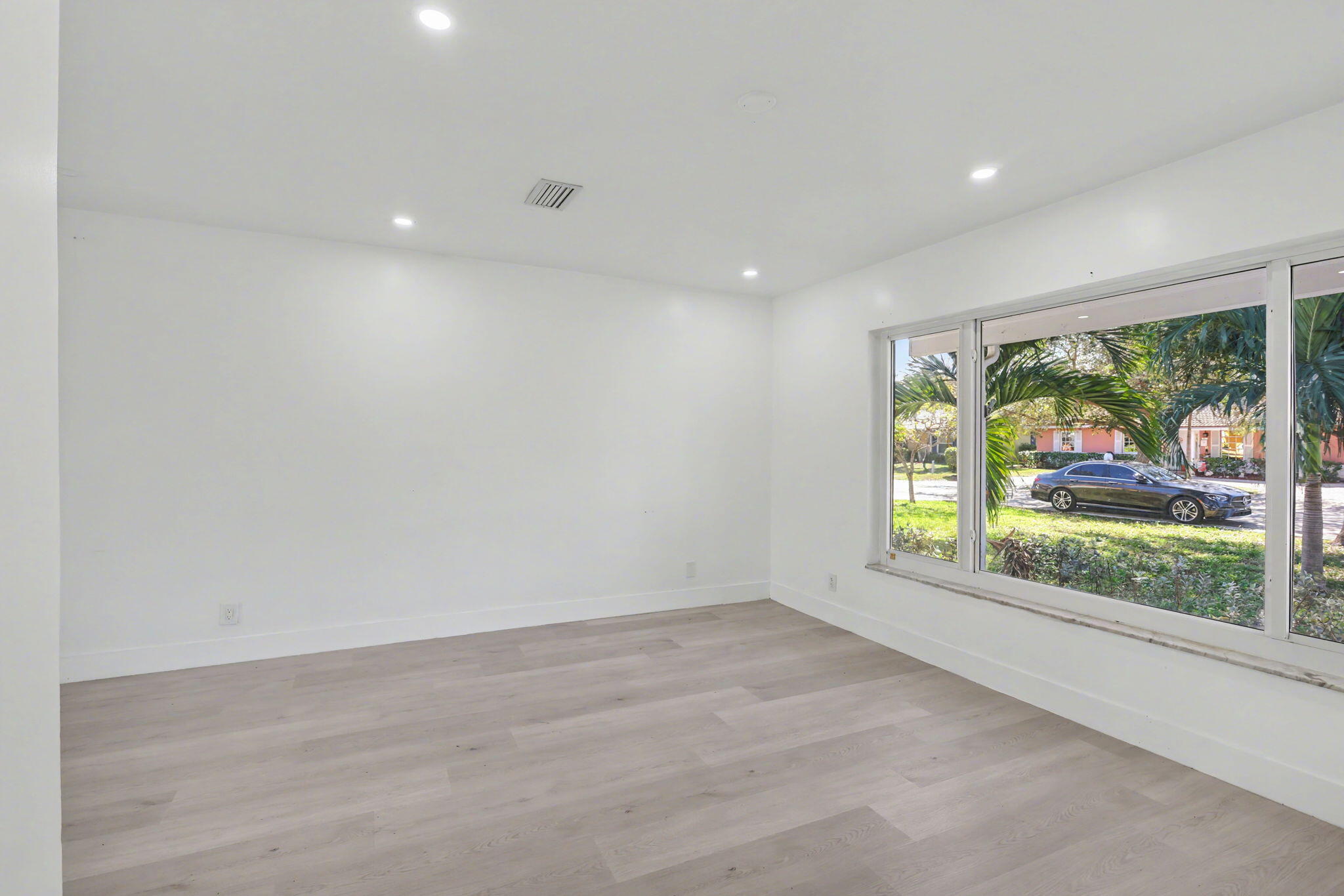 THE DELLS - Residential