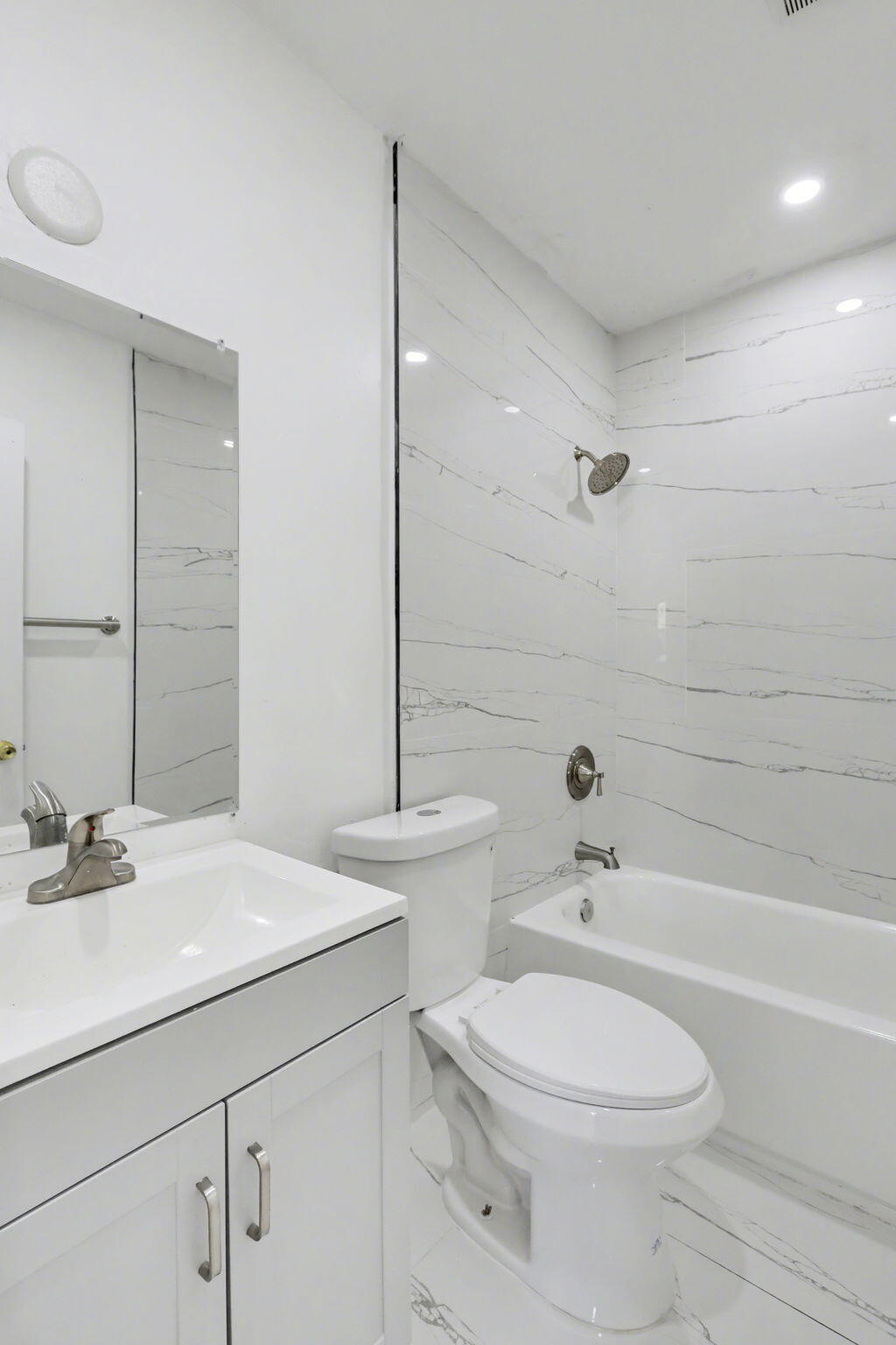 THE DELLS - Residential