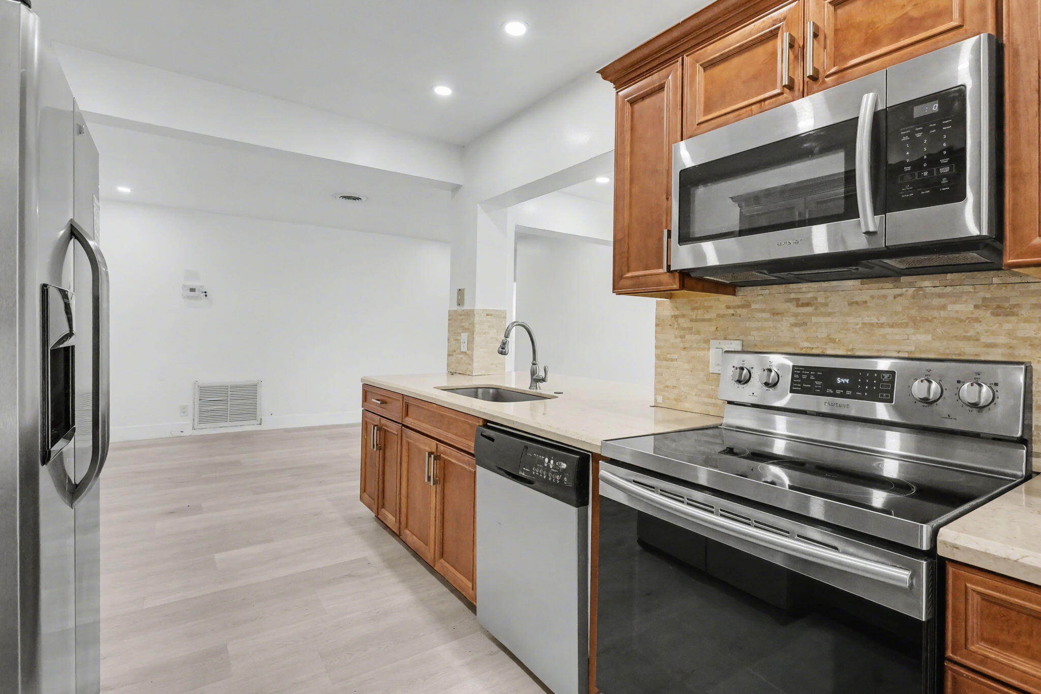 THE DELLS - Residential