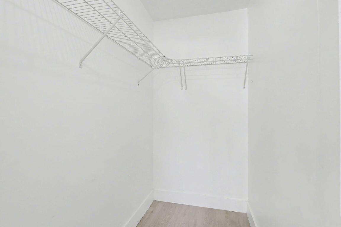 THE DELLS - Residential