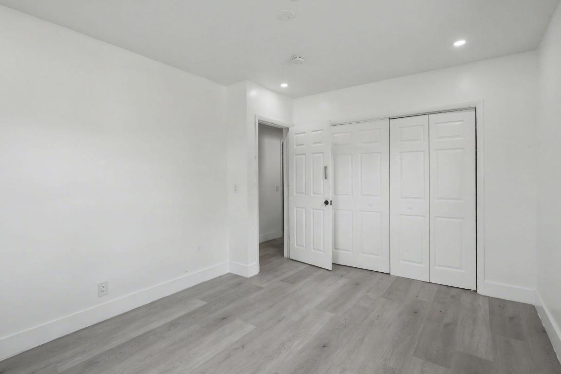 THE DELLS - Residential