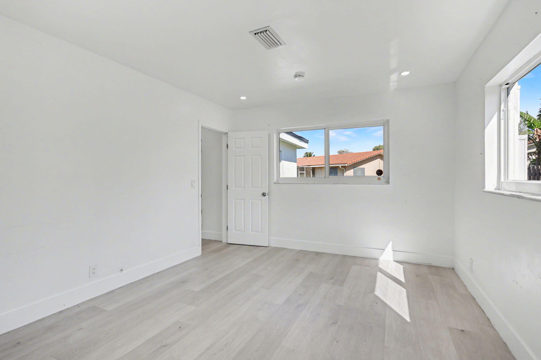 THE DELLS - Residential