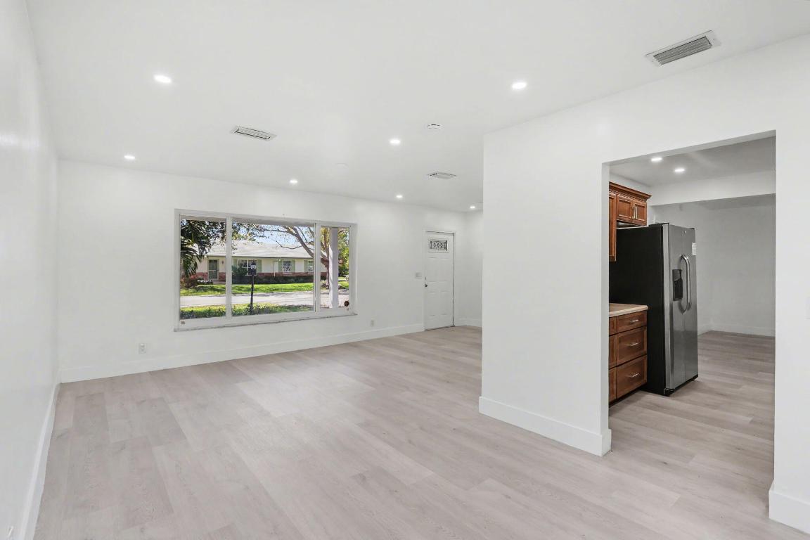 THE DELLS - Residential