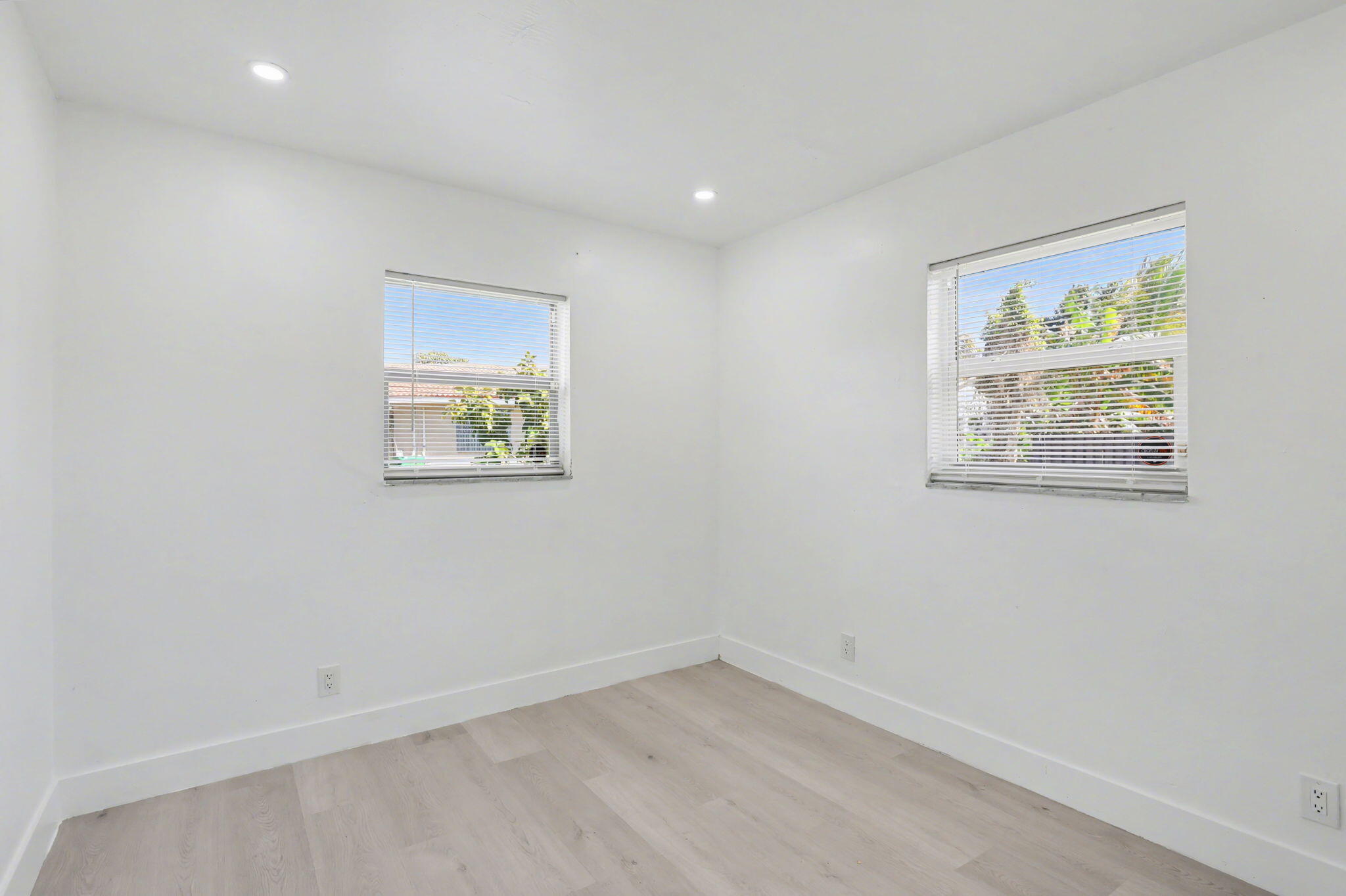 THE DELLS - Residential